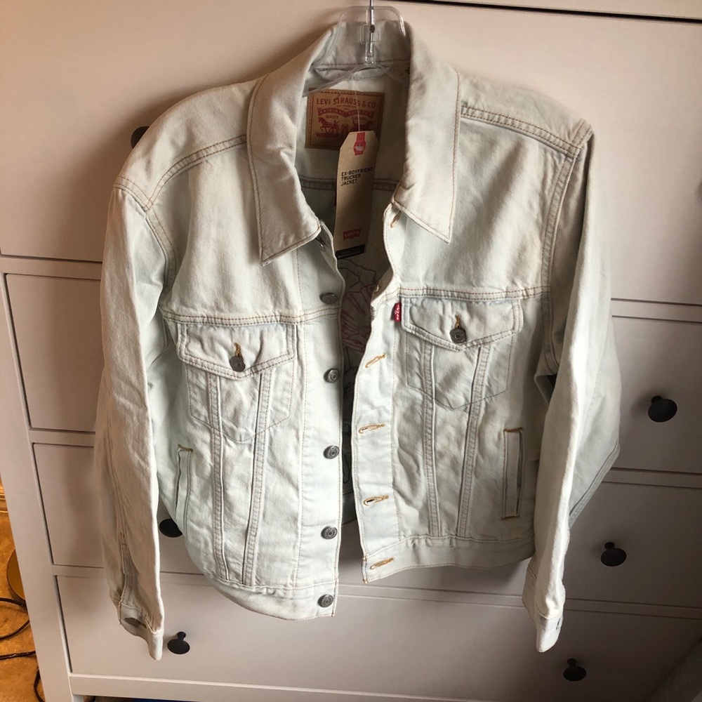 Levi’s embroidered floral denim light wash jacket